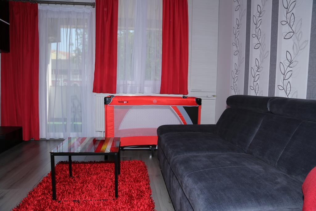 Szofi Apartman Гайдусобосло Екстер'єр фото